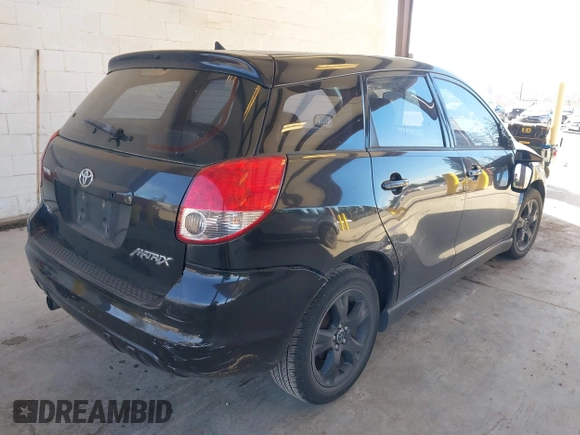 2004 Toyota Matrix Std with VIN 2T1KR32E54C252993, listed as a IAAI auction lot 41703135 with 291,886 mi miles. Bid and sale history available at carsss.com. Image 4.