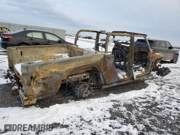 2024 Jeep Gladiator Sport z VIN 1C6HJTAG5RL133756, wystawiony jako Copart lot #83205524 z przebiegiem Nie podano mil oraz Nie do naprawy • Non repairable. Historia ofert i sprzedaży dostępna na DreamBid. Obrazek 3.