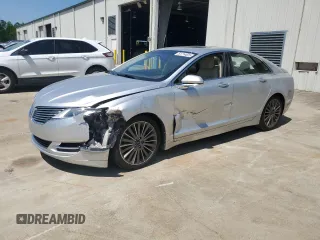 2013 Lincoln MKZ z VIN 3LN6L2GK5DR803943, wystawiony jako Copart lot #51714625 z przebiegiem 108 958 mil mil oraz Szkoda całkowita • Salvage title. Historia ofert i sprzedaży dostępna na DreamBid. Obrazek 1.