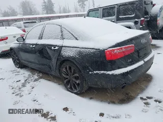 2013 Audi A6 Premium Plus z VIN WAUGFAFC2DN022656, wystawiony jako IAAI lot #41555265 z przebiegiem 93 656 mil mil oraz . Historia ofert i sprzedaży dostępna na DreamBid. Obrazek 3.