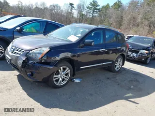 2015 Nissan Rogue Select S with VIN JN8AS5MT3FW660978, listed as a IAAI auction lot 41726625 with 105,973 mi miles. Bid and sale history available at carsss.com. Image 2.