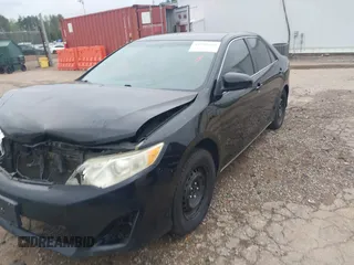 2012 Toyota Camry L with VIN 4T1BF1FK0CU010249, listed as a IAAI auction lot 41941980 with 366,935 mi miles. Bid and sale history available at carsss.com. Image 18.