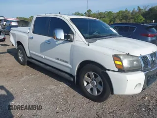 2006 Nissan Titan LE with VIN 1N6BA07A56N525360, listed as a IAAI auction lot 41934477 with 195,851 mi miles. Bid and sale history available at carsss.com. Image 1.