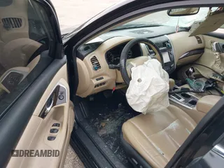 2015 Nissan Altima SL z VIN 1N4BL3AP8FC214826, wystawiony jako IAAI lot #39070354 z przebiegiem 84 949 mil mil oraz . Historia ofert i sprzedaży dostępna na DreamBid. Obrazek 5.