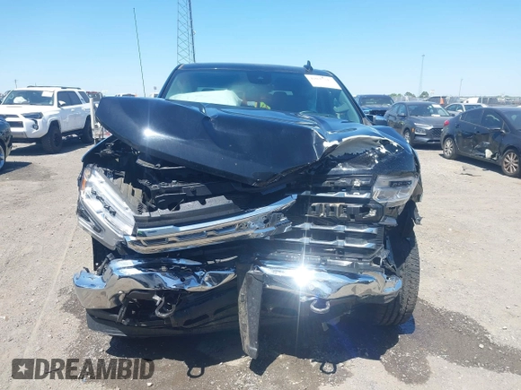2024 Chevrolet Silverado 1500 LTZ with VIN 2GCUDGED7R1152966, listed as a IAAI auction lot 42037717 with 13,609 mi miles and . Bid and sale history available at DreamBid. Image 13.