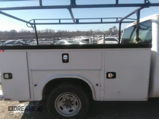 2016 Ford Super Duty F-250 SRW XL with VIN 1FDBF2A63GED32223, listed as a IAAI auction lot 41676297 with 160,239 mi miles. Bid and sale history available at carsss.com. Image 8.