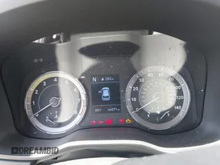 2021 Hyundai Venue SEL with VIN KMHRC8A31MU115576, listed as a IAAI auction lot 42007089 with 66,571 mi miles and . Bid and sale history available at DreamBid. Image 7.
