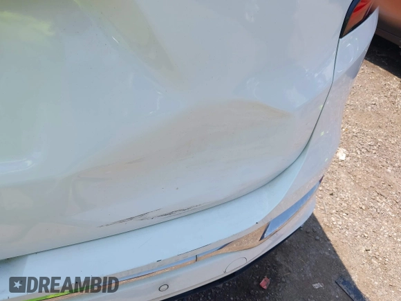 2019 GMC Terrain Denali with VIN 3GKALXEX7KL101072, listed as a IAAI auction lot 42361416 with 91,097 mi miles and . Bid and sale history available at DreamBid. Image 17.