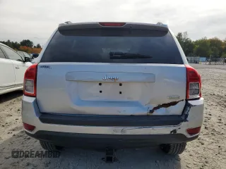 2013 Jeep Compass High Altitude with VIN 1C4NJCEA6DD208419, listed as a Copart auction lot 76323074 with 183,575 mi miles and Clean Title. Bid and sale history available at carsss.com. Image 6.