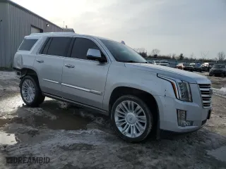 2015 Cadillac Escalade Platinum with VIN 1GYS4PKJ1FR722054, listed as a Copart auction lot 48218065 with 193,041 mi miles and Salvage Title. Bid and sale history available at carsss.com. Image 4.