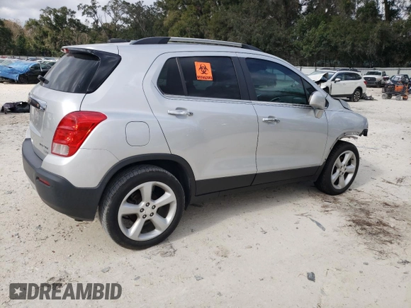 2016 Chevrolet Trax LTZ with VIN 3GNCJRSB5GL255423, listed as a Copart auction lot 86134524 with 61,776 mi miles and Salvage Title. Bid and sale history available at carsss.com. Image 3.