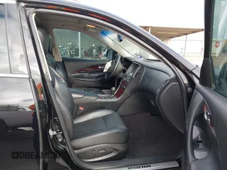 2016 Infiniti QX50 with VIN JN1BJ0RP7GM233062, listed as a IAAI auction lot 41152587 with 122,177 mi miles. Bid and sale history available at carsss.com. Image 5.