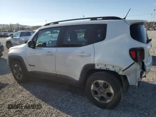 2016 Jeep Renegade Sport with VIN ZACCJAAT3GPD50865, listed as a Copart auction lot 49716695 with 77,712 mi miles and Salvage Title. Bid and sale history available at DreamBid. Image 2.