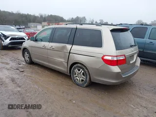 2006 Honda Odyssey EX with VIN 5FNRL38486B093156, listed as a IAAI auction lot 41109483 with 191,785 mi miles. Bid and sale history available at carsss.com. Image 3.