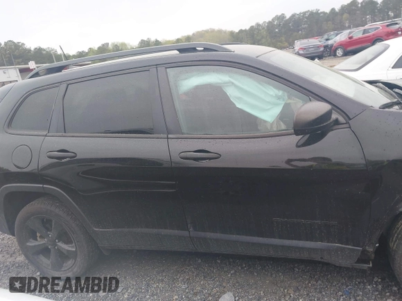 2017 Jeep Cherokee Sport with VIN 1C4PJLAB4HD240878, listed as a IAAI auction lot 41879830 with 162,627 mi miles. Bid and sale history available at carsss.com. Image 13.