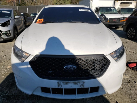 2017 Ford Police Interceptor with VIN 1FAHP2L86HG100186, listed as a Copart auction lot 82806864 with 72,162 mi miles and Salvage title. Bid and sale history available at DreamBid. Image 5.