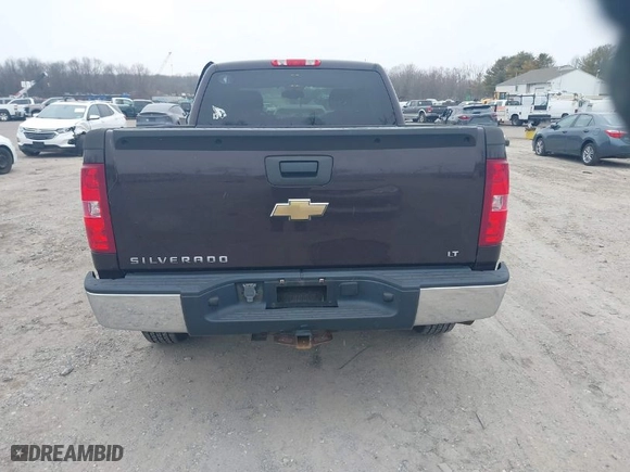 2008 Chevrolet Silverado 1500 Work Truck with VIN 1GCEC19C08Z110229, listed as a IAAI auction lot 41608954 with 40,260 mi miles. Bid and sale history available at carsss.com. Image 15.