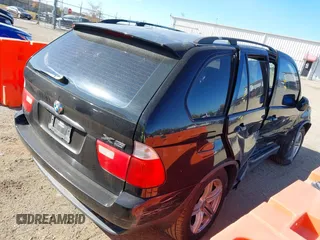 2001 BMW X5 4.4i with VIN WBAFB33581LH08039, listed as a IAAI auction lot 40679627 with 1 mi miles. Bid and sale history available at carsss.com. Image 4.