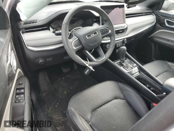 2023 Jeep Compass Limited с VIN 3C4NJDCN6PT573001, выставлен на аукционе Copart как лот 54737785 с пробегом 13 932 миль миль и Списание • Salvage title. История ставок и продаж доступна на DreamBid. Изображение 8.
