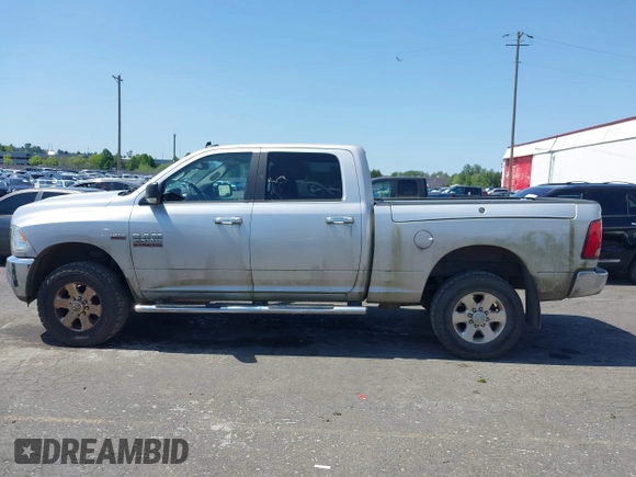 2014 Ram 2500 Big Horn with VIN 3C6UR5DJ3EG272026, listed as a IAAI auction lot 42160931 with 160,772 mi miles. Bid and sale history available at carsss.com. Image 14.