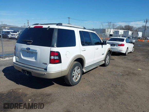 2006 Ford Explorer z VIN 1FMEU64E56UA48934, wystawiony jako IAAI lot #41807718 z przebiegiem 114 928 mil mil oraz . Historia ofert i sprzedaży dostępna na DreamBid. Obrazek 4.