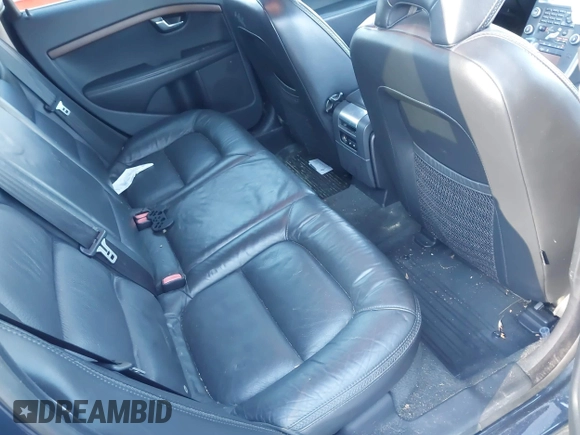 2011 Volvo XC70 3.2L with VIN YV4940BZXB1115299, listed as a IAAI auction lot 41567362 with 197,318 mi miles and . Bid and sale history available at DreamBid. Image 8.