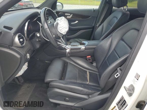 2020 Mercedes-Benz GLC 300 с VIN W1N0G8EB0LF773744, выставлен на аукционе Copart как лот 62968515 с пробегом 72 716 миль миль и Списание • Salvage title. История ставок и продаж доступна на DreamBid. Изображение 7.