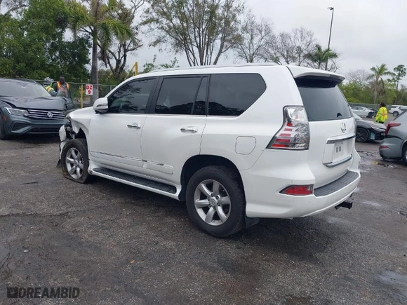 2016 Lexus GX 460 with VIN JTJBM7FX1G5123746, listed as a IAAI auction lot 41389628 with NaN miles. Bid and sale history available at carsss.com. Image 3.