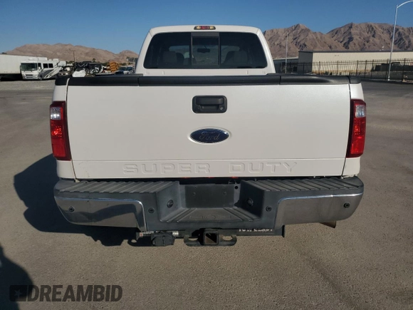 2010 Ford F-350 XL z VIN 1FTWW3DR8AEA52029, wystawiony jako Copart lot #72722354 z przebiegiem 38 030 mil mil oraz Szkoda całkowita • Salvage title. Historia ofert i sprzedaży dostępna na DreamBid. Obrazek 6.