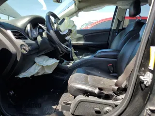 2018 Dodge Journey GT with VIN 3C4PDCEG0JT362716, listed as a Copart auction lot 50614345 with 105,884 mi miles and Salvage title. Bid and sale history available at DreamBid. Image 7.