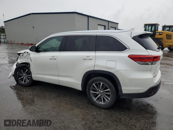 2018 Toyota Highlander SE z VIN 5TDKZRFH2JS265873, wystawiony jako Copart lot #56623075 z przebiegiem 202 427 mil mil oraz Szkoda całkowita • Salvage title. Historia ofert i sprzedaży dostępna na DreamBid. Obrazek 2.