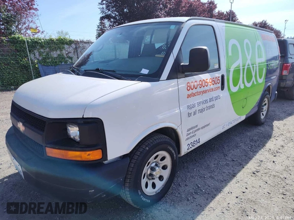2012 Chevrolet Express Cargo with VIN 1GCSGAFX3C1188347, listed as a IAAI auction lot 42641433 with 186,234 mi miles and . Bid and sale history available at DreamBid. Image 12.