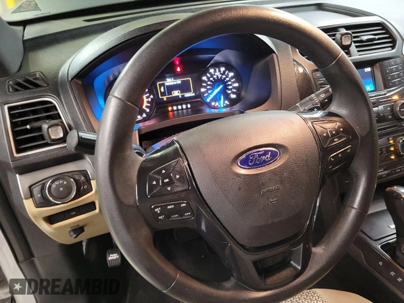 2017 Ford Explorer with VIN 1FM5K8B8XHGC52404, listed as a IAAI auction lot 42806528 with 155,913 mi miles and . Bid and sale history available at DreamBid. Image 21.