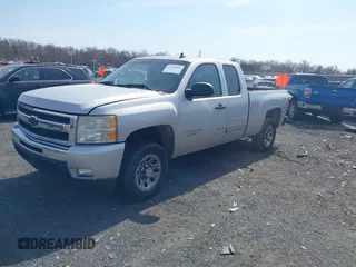 2010 Chevrolet Silverado 1500 LT with VIN 1GCSCSEA2AZ185145, listed as a IAAI auction lot 41790990 with 286,415 mi miles and . Bid and sale history available at DreamBid. Image 17.