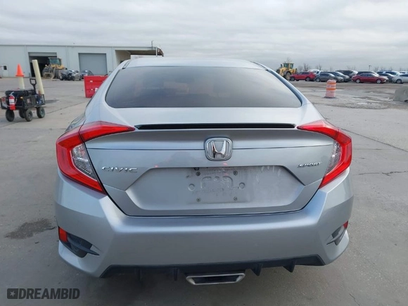2019 Honda Civic Sedan Sport with VIN 19XFC2F8XKE015898, listed as a IAAI auction lot 41431062 with 108,071 mi miles. Bid and sale history available at carsss.com. Image 16.