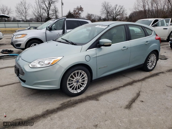 2013 Ford Focus Electric with VIN 1FADP3R46DL146756, listed as a Copart auction lot 43419335 with 57,142 mi miles and Salvage Title. Bid and sale history available at carsss.com. Image 1.