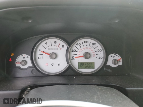 2006 Ford Escape XLT with VIN 1FMYU93166KA28586, listed as a Copart auction lot 43687055 with 185,066 mi miles and Salvage Title. Bid and sale history available at carsss.com. Image 9.