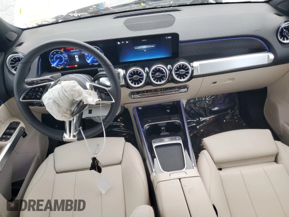2024 Mercedes-Benz EQB 350 z VIN W1N9M1DB6RN080121, wystawiony jako Copart lot #83572054 z przebiegiem Nie podano mil oraz Nie do naprawy • Non repairable. Historia ofert i sprzedaży dostępna na DreamBid. Obrazek 8.