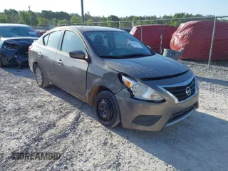 2016 Nissan Versa SV with VIN 3N1CN7AP7GL852848, listed as a IAAI auction lot 42020321 with 159,169 mi miles. Bid and sale history available at carsss.com. Image 1.
