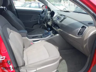 2013 Kia Sportage LX with VIN KNDPBCA26D7355889, listed as a IAAI auction lot 42054415 with 136,859 mi miles. Bid and sale history available at carsss.com. Image 5.