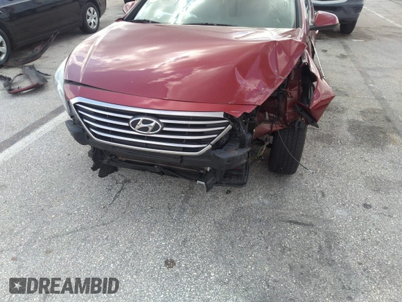 2016 Hyundai Sonata SE with VIN 5NPE24AF2GH261329, listed as a IAAI auction lot 41782532 with 119,451 mi miles and . Bid and sale history available at carsss.com. Image 6.