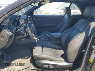 2008 BMW 1 Series 128i with VIN WBAUL73558VE88787, listed as a Copart auction lot 64285035 with 267,985 mi miles and Clean title. Bid and sale history available at DreamBid. Image 7.