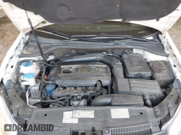 2012 Volkswagen Golf GTI Autobahn with VIN WVWHD7AJ7CW086898, listed as a IAAI auction lot 42600506 with 187,084 mi miles and . Bid and sale history available at DreamBid. Image 10.