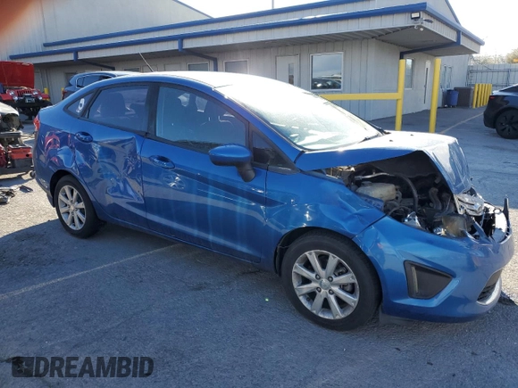 2011 Ford Fiesta SE z VIN 3FADP4BJ9BM154478, wystawiony jako Copart lot #48257645 z przebiegiem 109 717 mil mil oraz Szkoda całkowita • Salvage title. Historia ofert i sprzedaży dostępna na DreamBid. Obrazek 4.