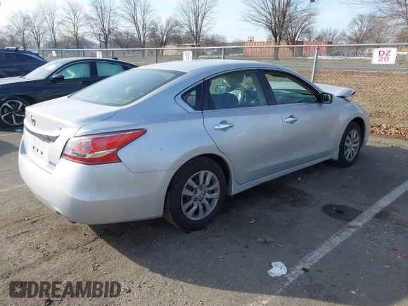 2013 Nissan Altima 2.5 S with VIN 1N4AL3APXDC922519, listed as a IAAI auction lot 41181911 with 103,145 mi miles and . Bid and sale history available at carsss.com. Image 4.