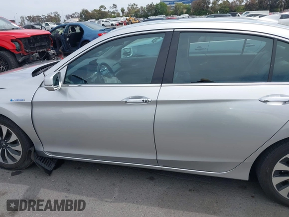 2014 Honda Accord EX-L with VIN 1HGCR6F50EA000155, listed as a IAAI auction lot 42246461 with 94,227 mi miles and . Bid and sale history available at DreamBid. Image 15.