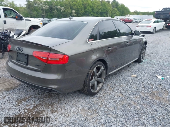 2014 Audi A4 Premium Plus z VIN WAUFFAFL7EN006692, wystawiony jako IAAI lot #42354027 z przebiegiem 99 560 mil mil oraz . Historia ofert i sprzedaży dostępna na DreamBid. Obrazek 4.