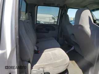 2004 Ford F-250 XL with VIN 1FTNW21P44EA81153, listed as a Copart auction lot 63841495 with 337,958 mi miles and Salvage title. Bid and sale history available at DreamBid. Image 10.