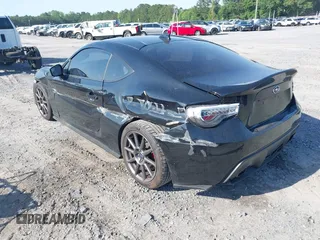 2020 Subaru BRZ Limited с VIN JF1ZCAC14L9700344, выставлен на аукционе IAAI как лот 42250464 с пробегом 37 096 миль миль и . История ставок и продаж доступна на DreamBid. Изображение 3.