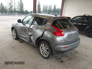 2014 Nissan Juke S with VIN JN8AF5MV2ET363397, listed as a IAAI auction lot 41420317 with 85,254 mi miles. Bid and sale history available at carsss.com. Image 3.
